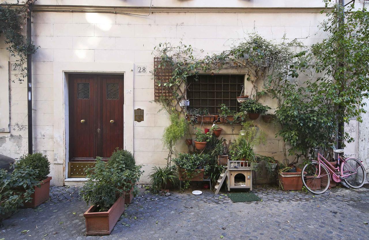 Leopardo 28 - Loft In Trastevere Rome Exterior photo